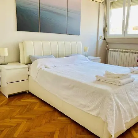Apartment, Vracar -